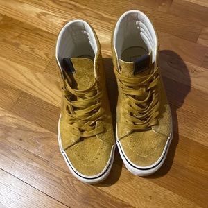 Vans hi top